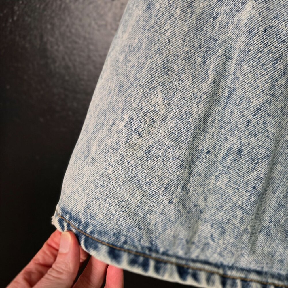 Vintage 90s 80s Women's Palmettos Light Acid Wash Denim Skirt Flawed Pockets & B - Picture 3 of 6